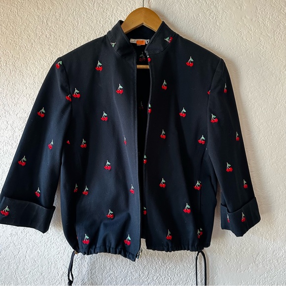 St John Sport Collection by Marie Gray Cherry Zip Jacket - Picture 1 of 8